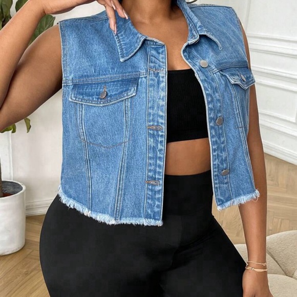 Jean Women's Plus Size Buttons Denim Vest with Two Chest Flap Pockets Jackets - Picture 3 of 6